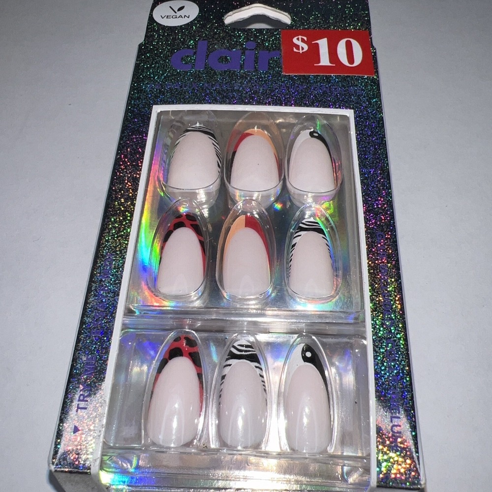 24pc Claire's Fake False Press On Glue On Vegan Animal Ying Yang Print